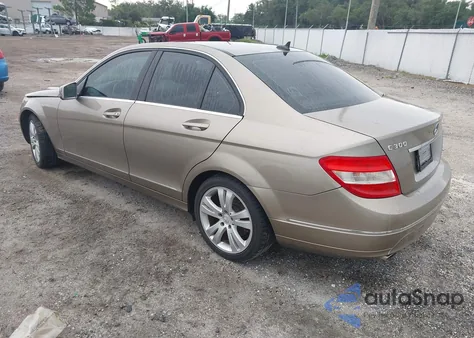 2010 Mercedes-Benz C 300 Luxury 4Matic from USA, damaged, VIN WDDGF8BB0AF447832
